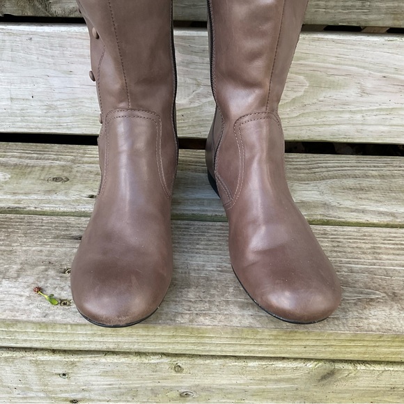 Born Martika Leather Riding Boots Button Detail Cosmic Brown Women's Size 9.5 - Picture 4 of 16